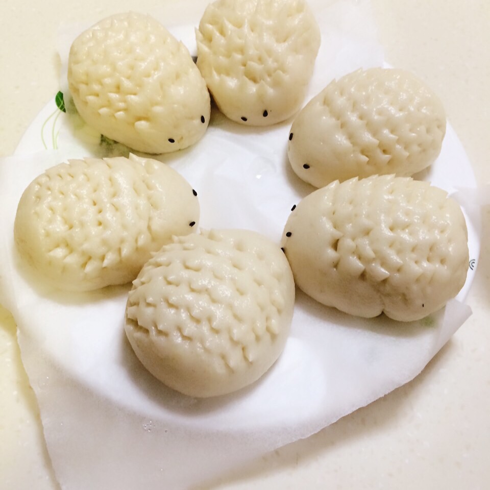 动物造型奶黄包