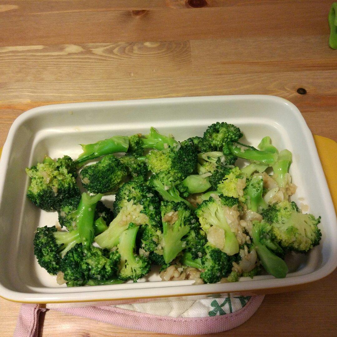 蚝油蒜蓉西兰花