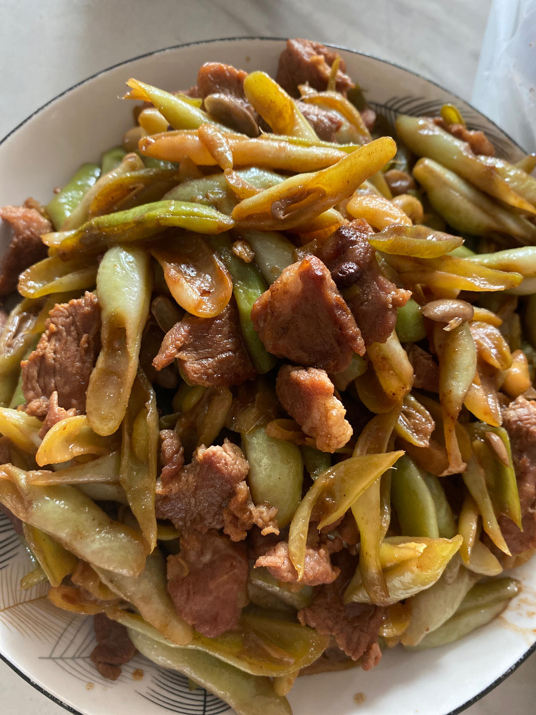 炒肉就得嫩—豆角炒肉（四季豆）