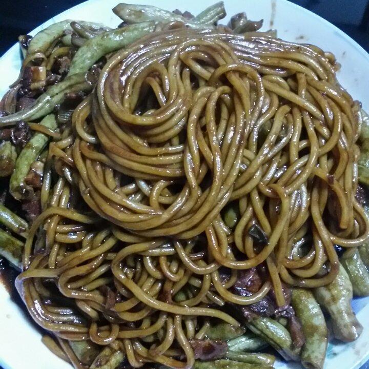 豆角焖面