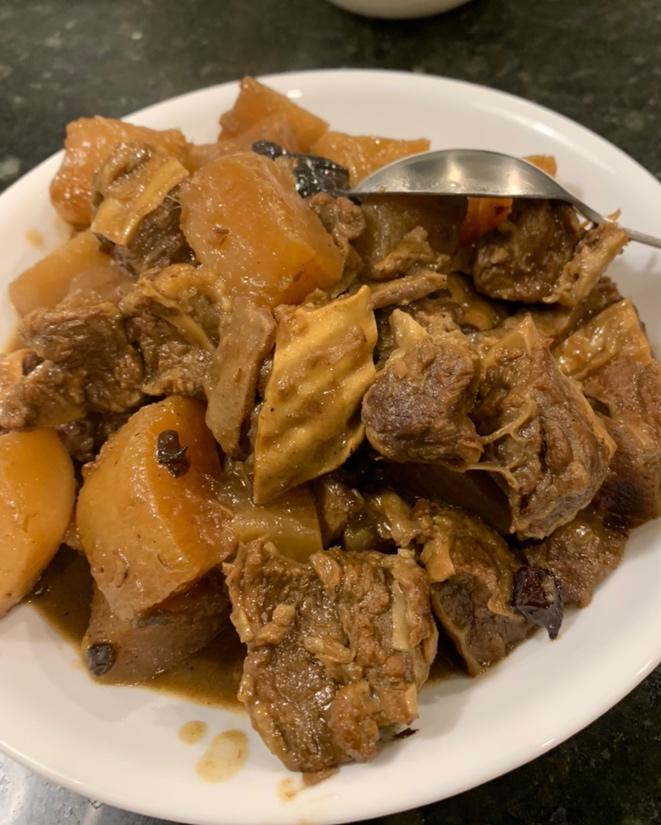 柱侯牛腩萝卜（广州面店的味道）