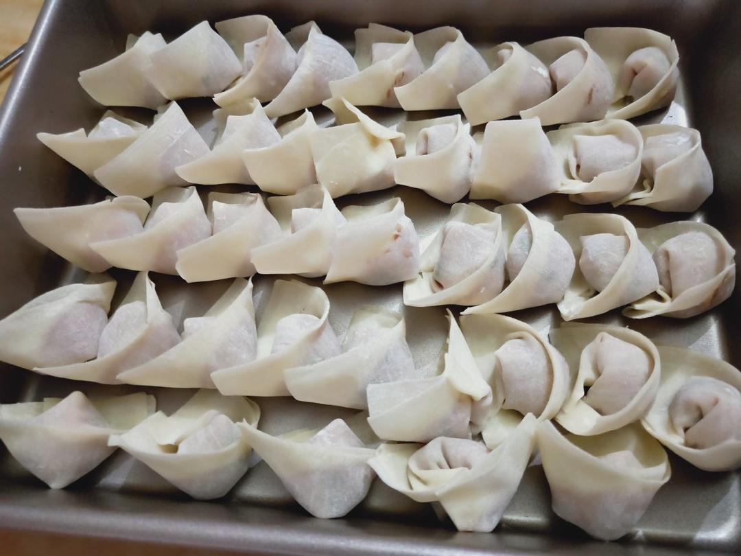 馄饨（两种包法）