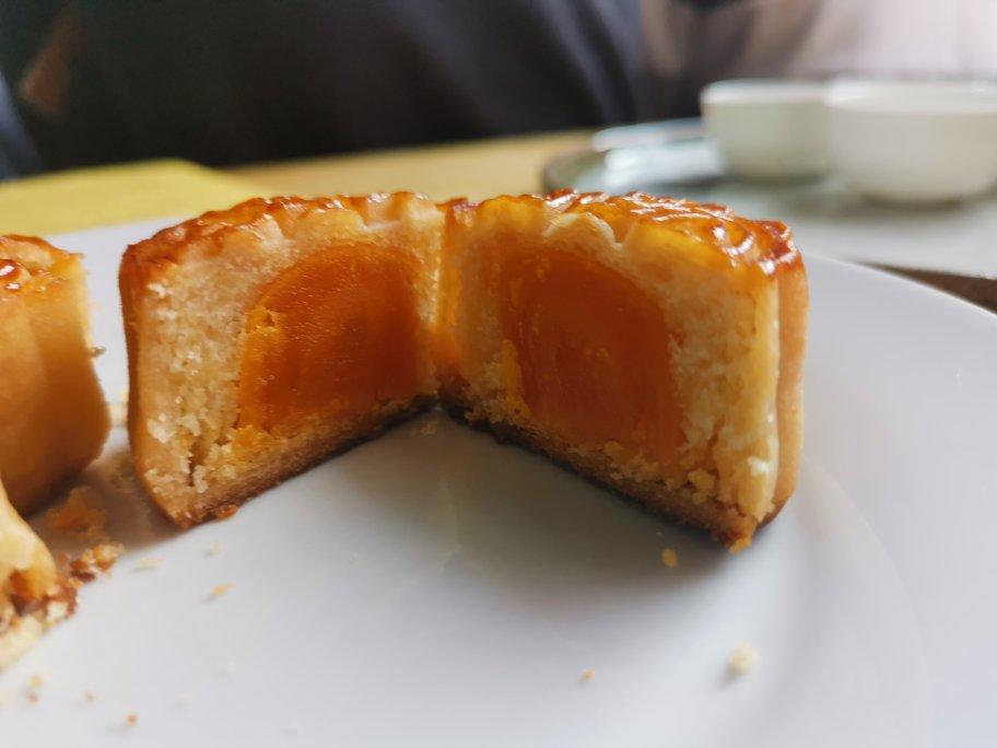 【曼食慢语】蛋黄莲蓉月饼