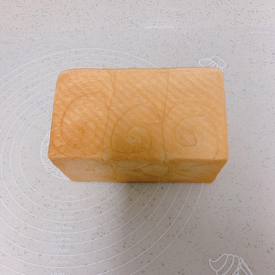 北海道淡奶油吐司 直接法