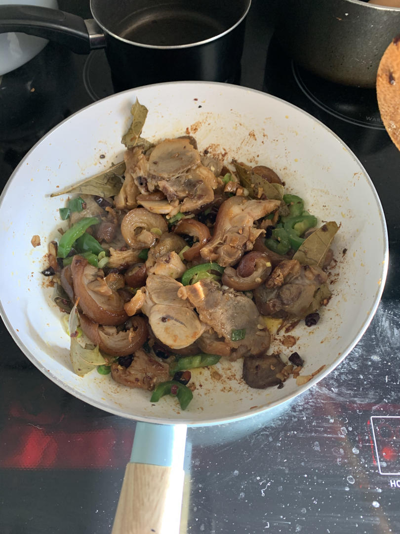 私房香辣猪蹄๑