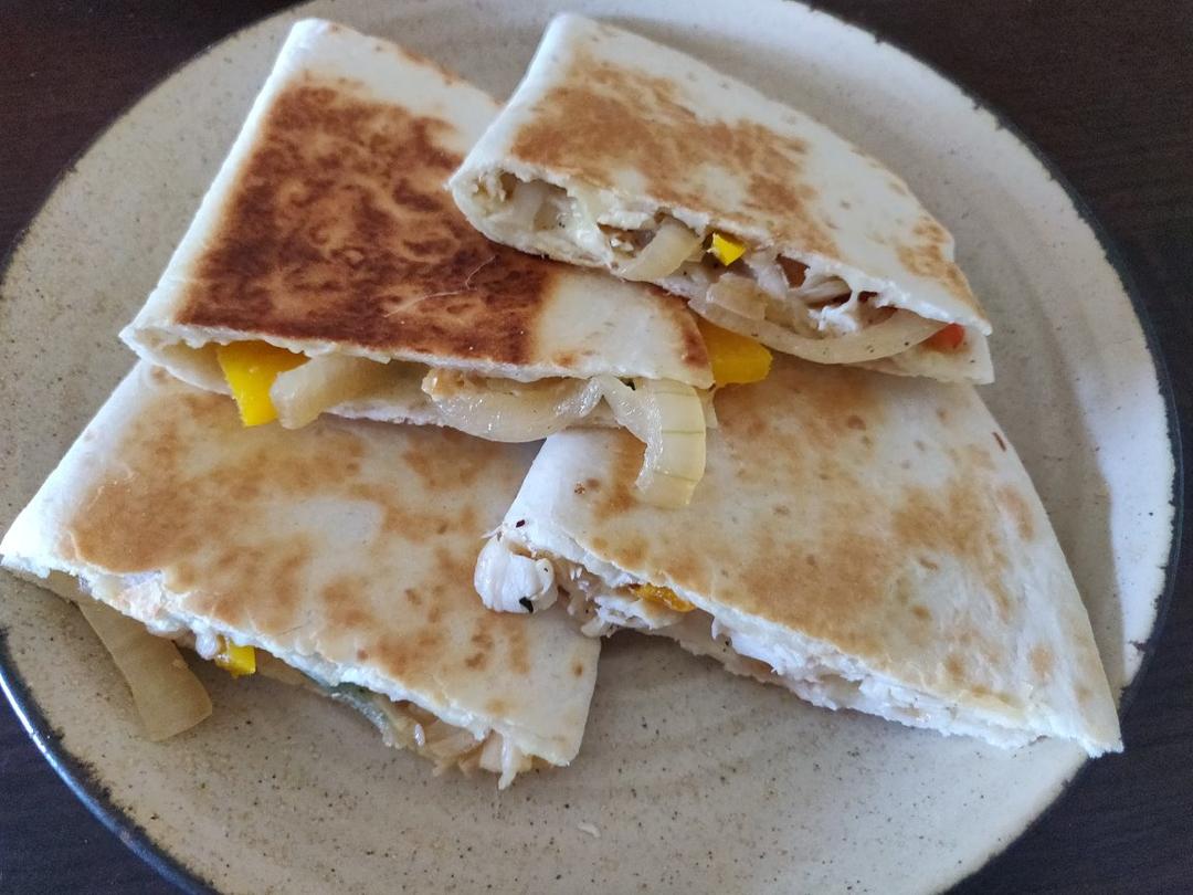 墨西哥芝士薄饼（鸡肉）Quesadilla