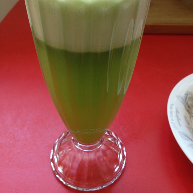 雪梨蜂蜜苦瓜汁