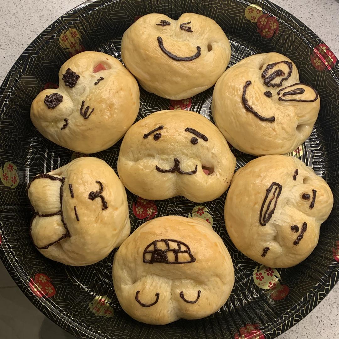 可爱抱抱兔面包