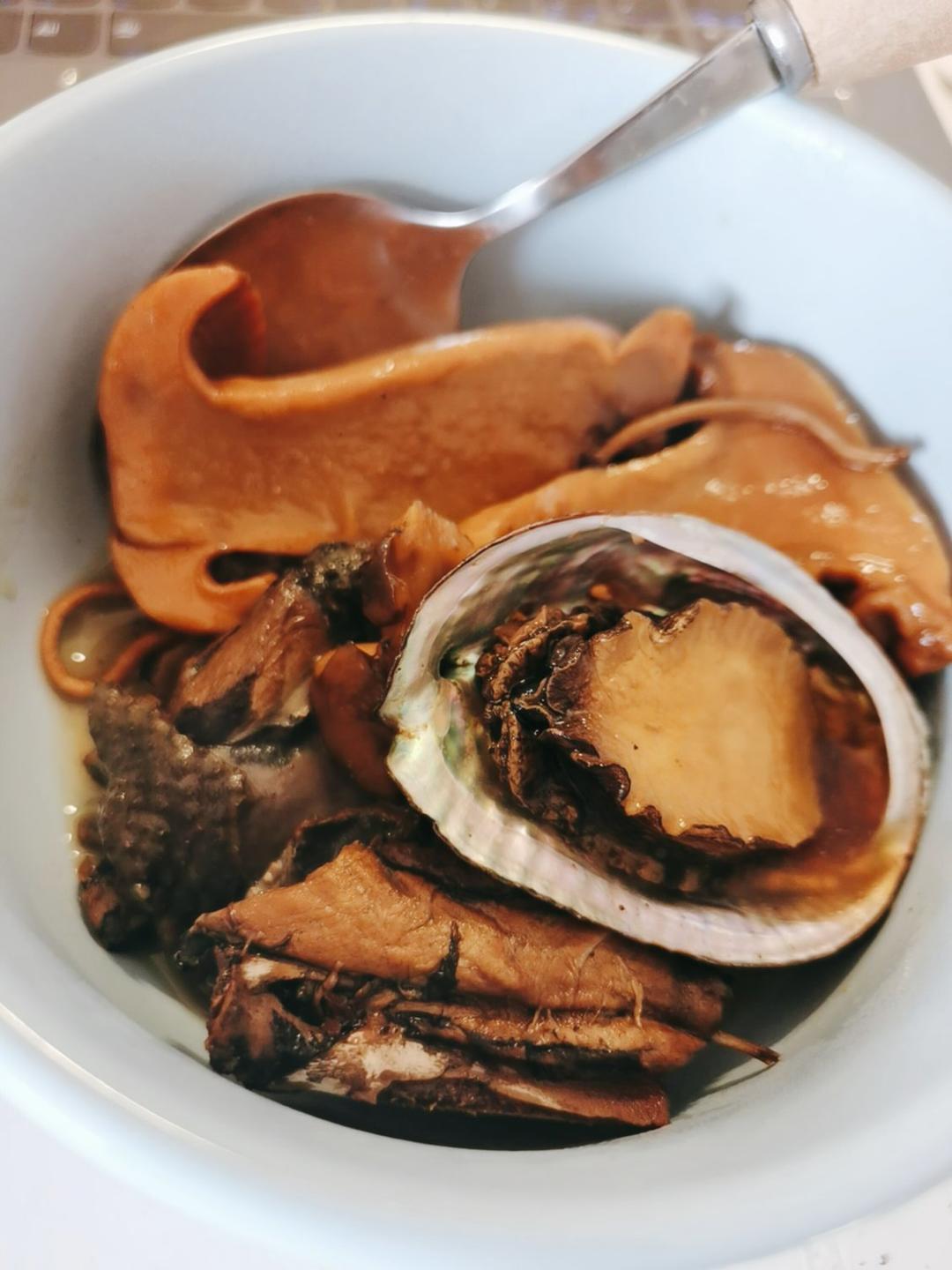 虫草花炖鲍鱼汤