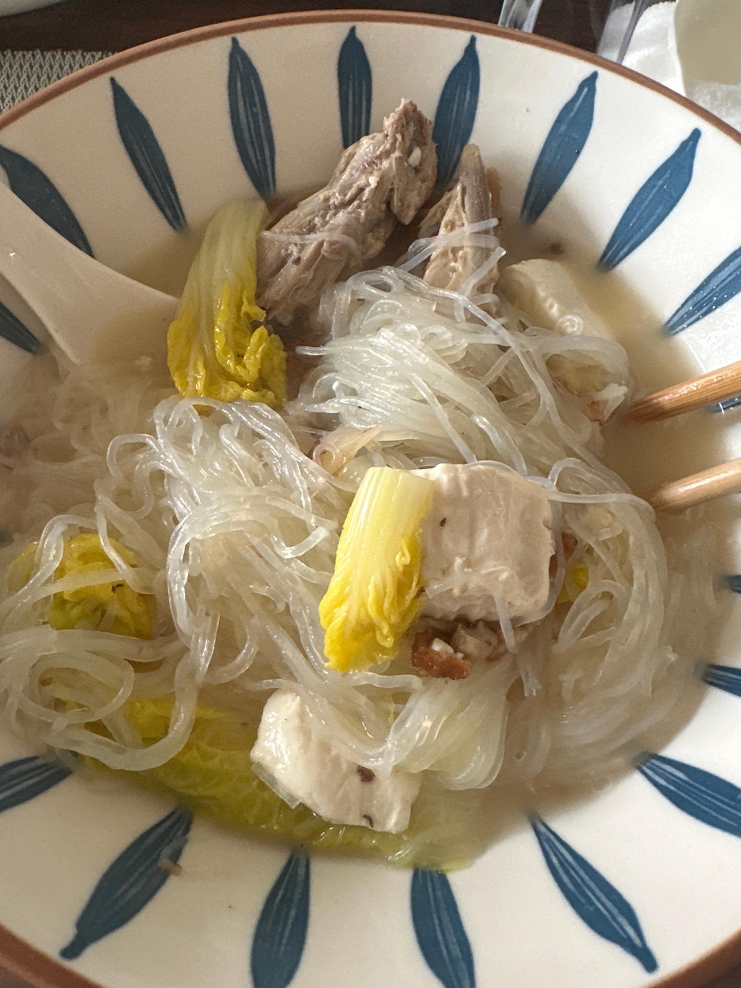 白菜粉丝鸭架汤