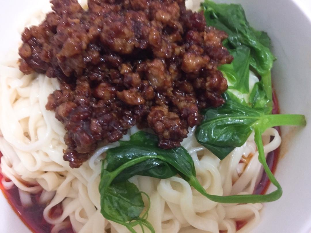 永远吃不腻的古早味臊子面