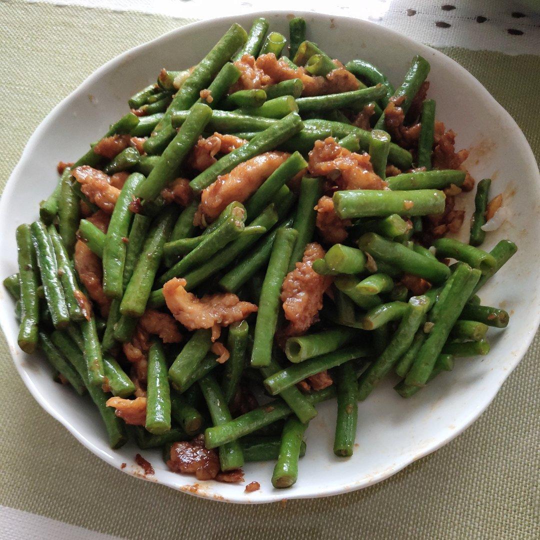 豆角炒肉丝