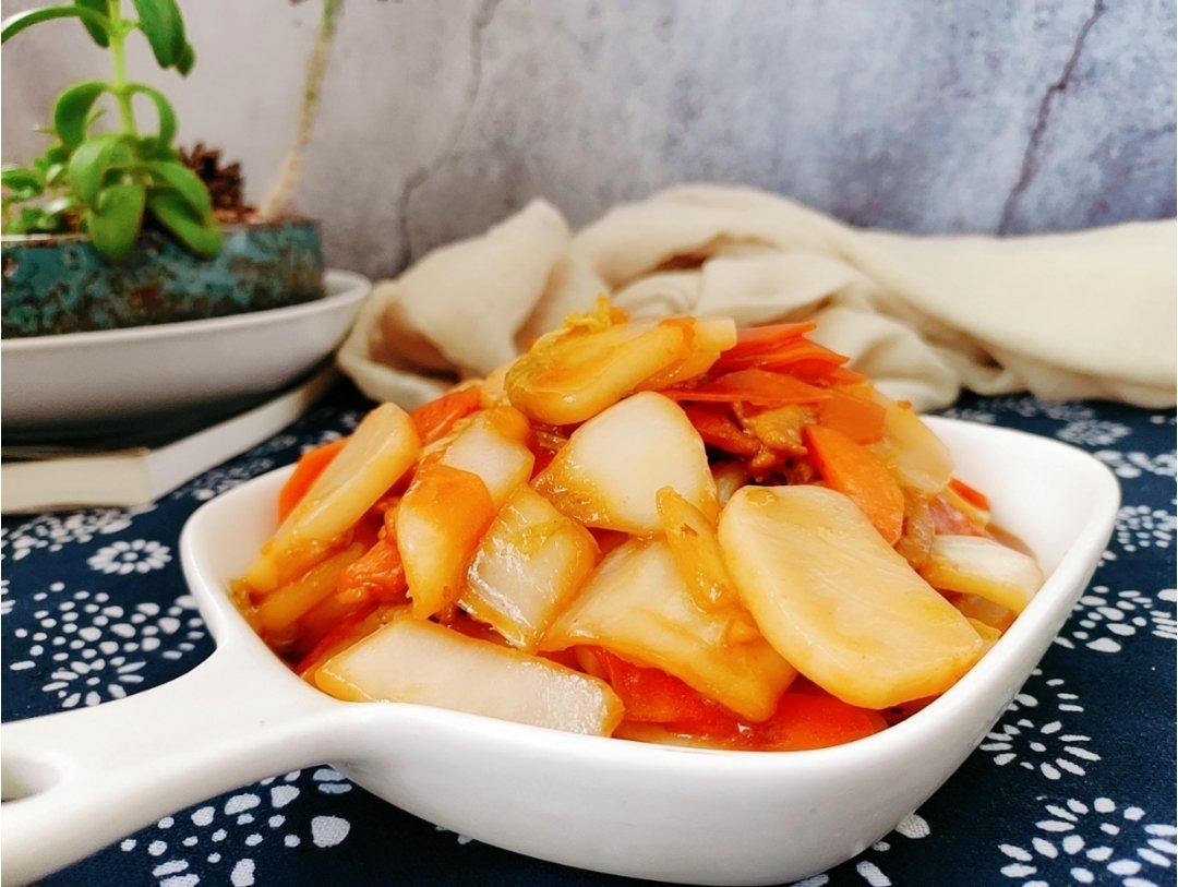 白菇杂蔬炒年糕