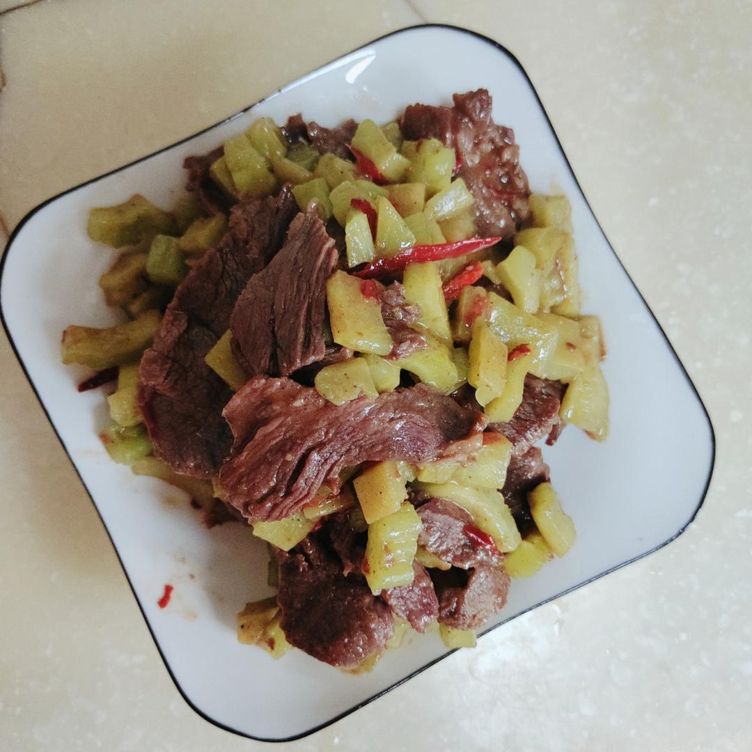 耗油苦瓜炒牛肉