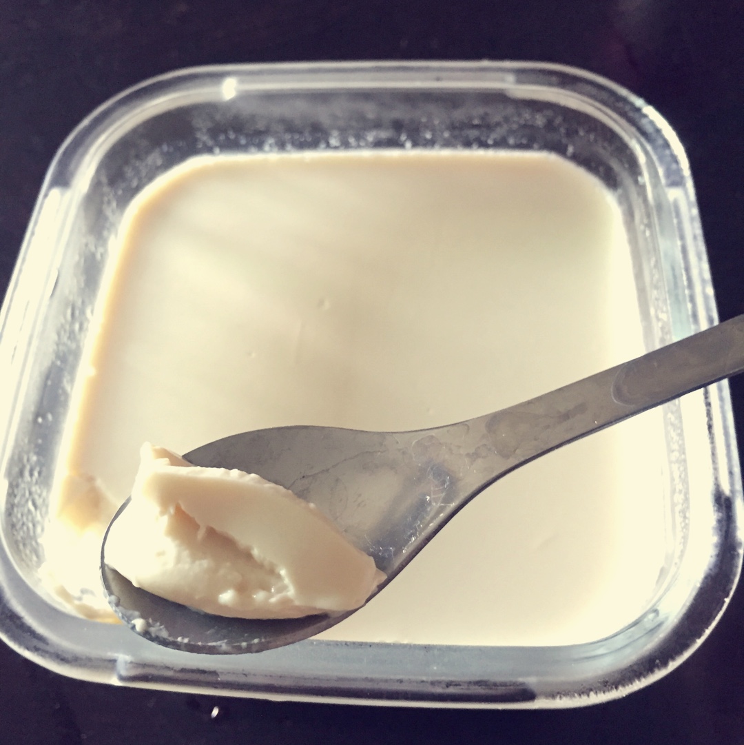 淡奶油"老嫩冻"布丁--消耗淡奶油（不需要烤箱哦=皿=）