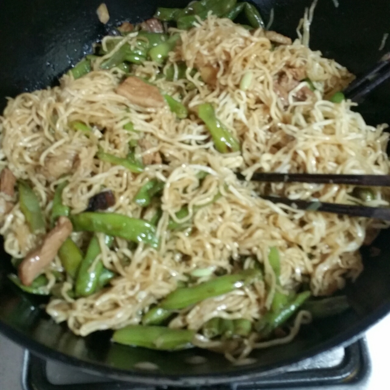 豆角焖面