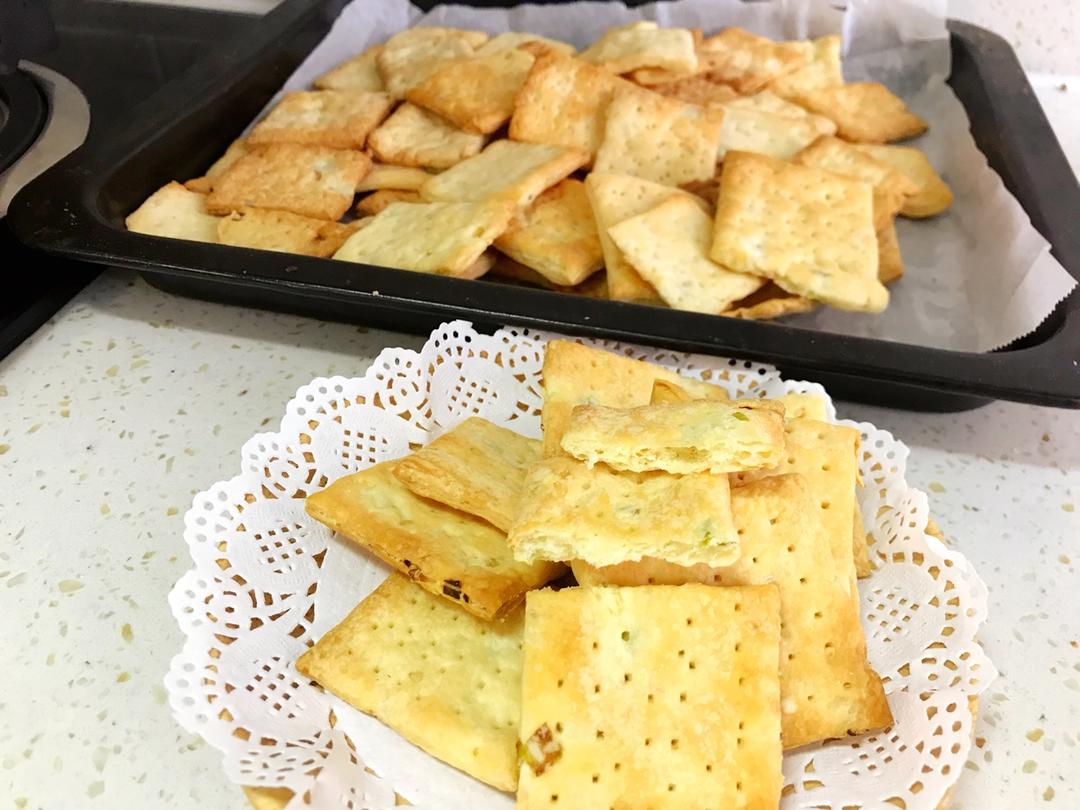 葱油香酥饼干