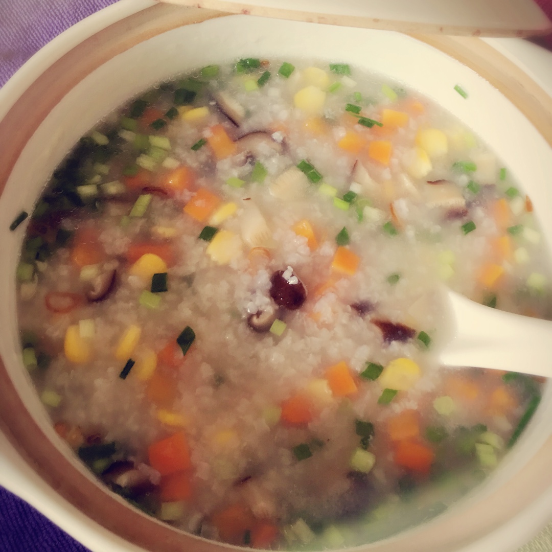 玉米胡萝卜香菇粥