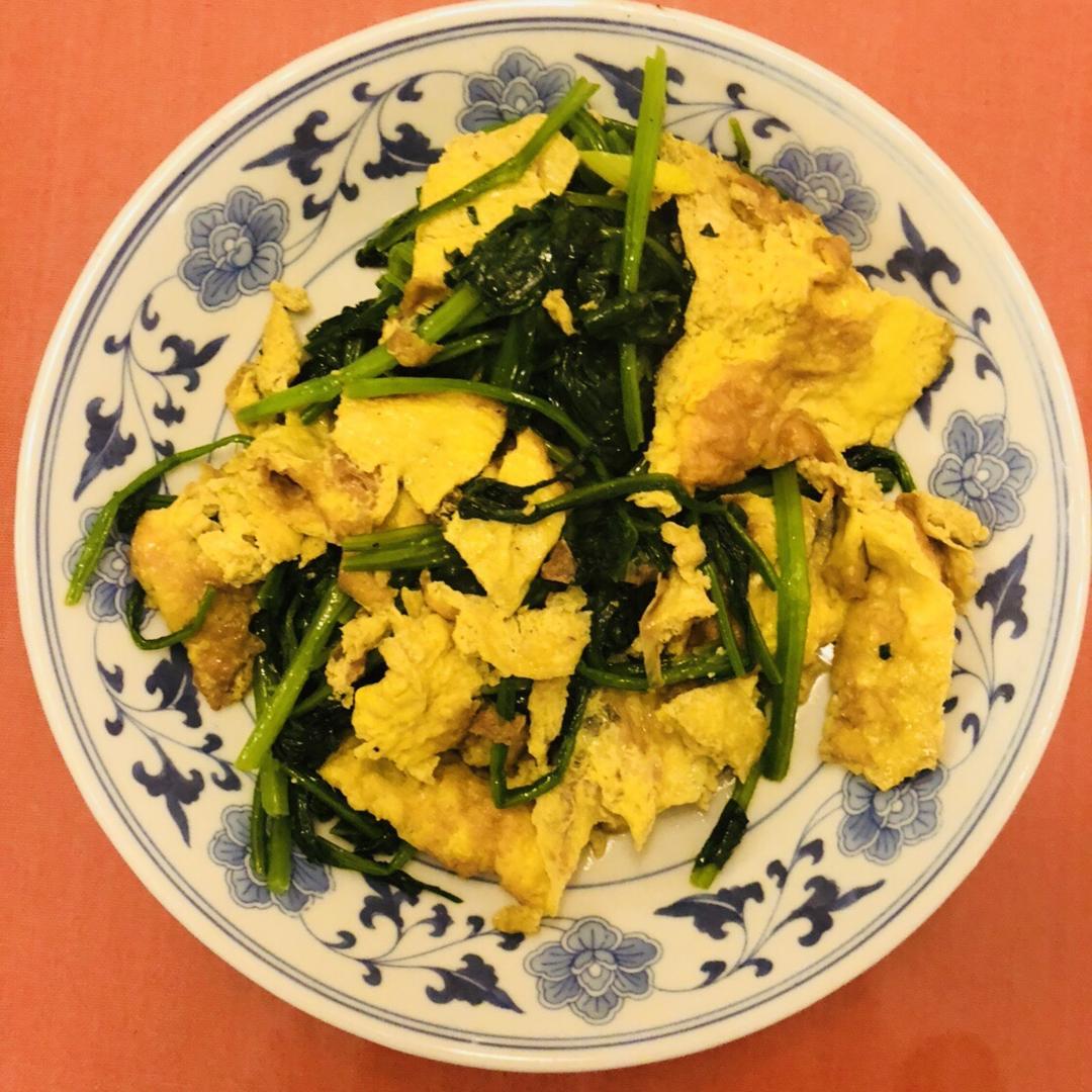 菠菜炒鸡蛋