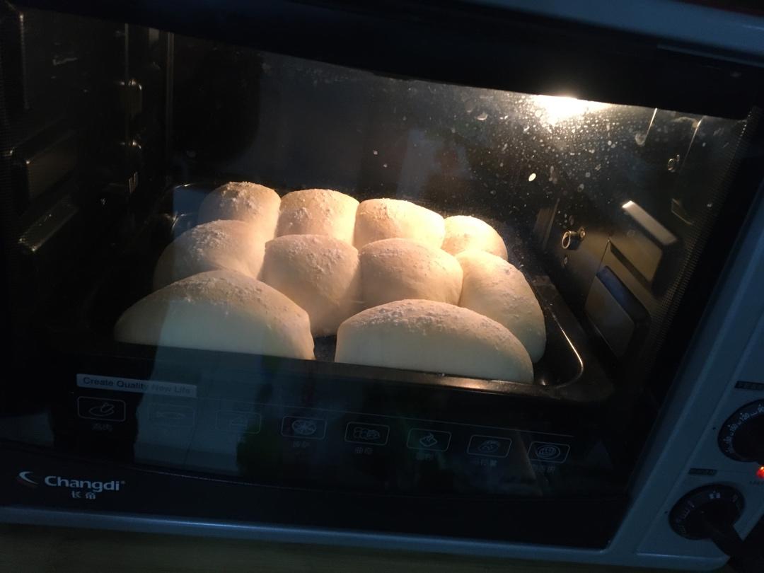 软到不知所措的牛奶卷