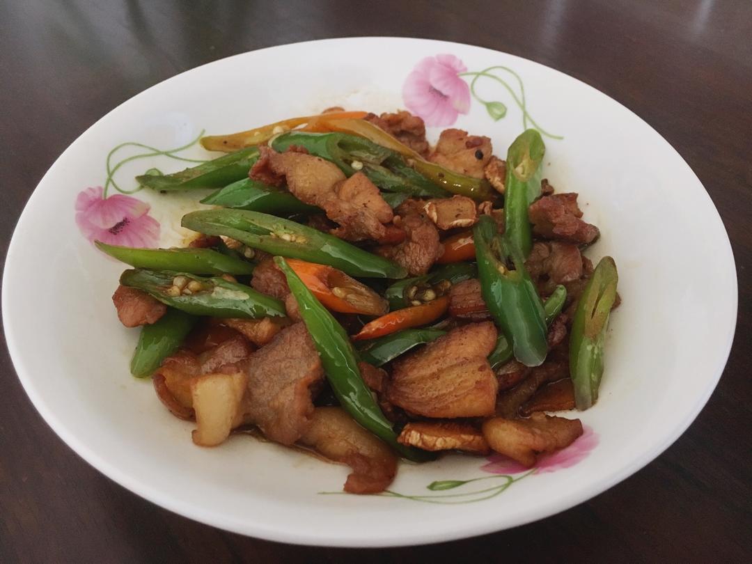 农家小炒肉【记忆中勾魂的油汤】