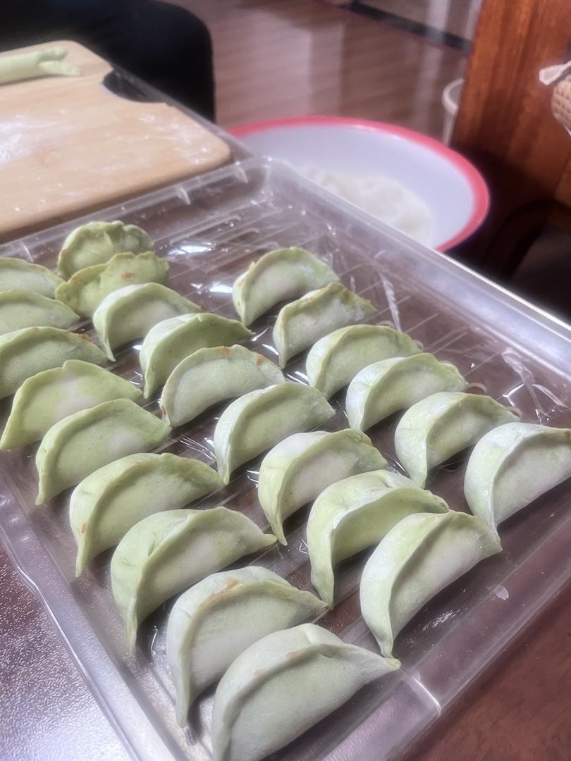 软萌的白菜饺子