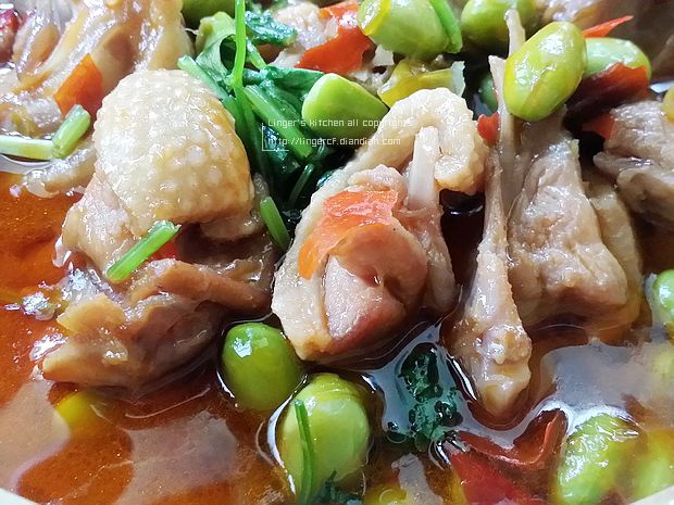 毛豆香辣鸭煲