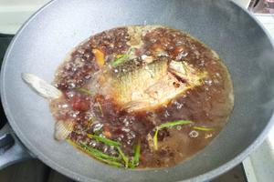 鲫鱼酿肉                        九阳晶钻耐磨不粘锅的做法 步骤9