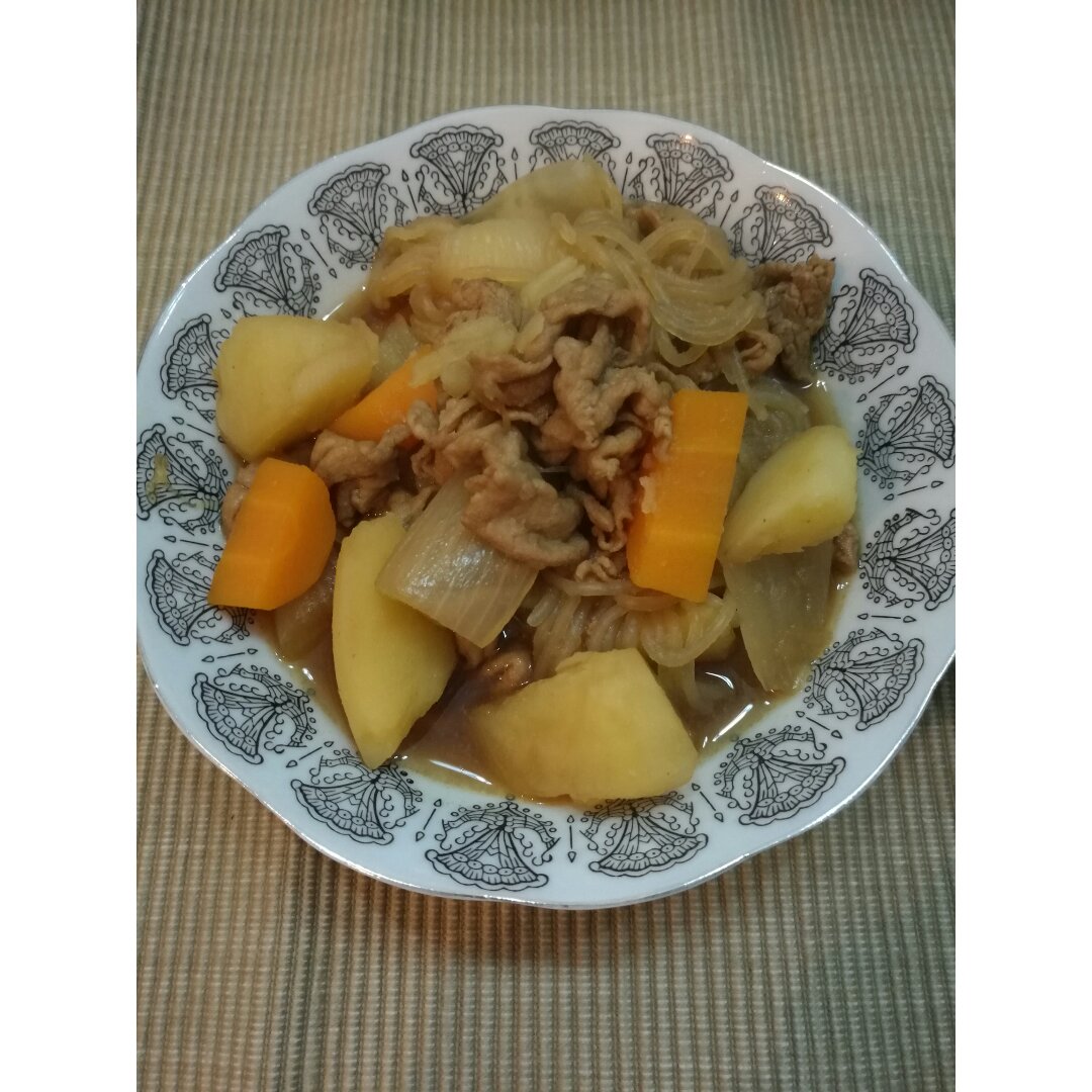日式土豆炖牛肉（肉じゃが）