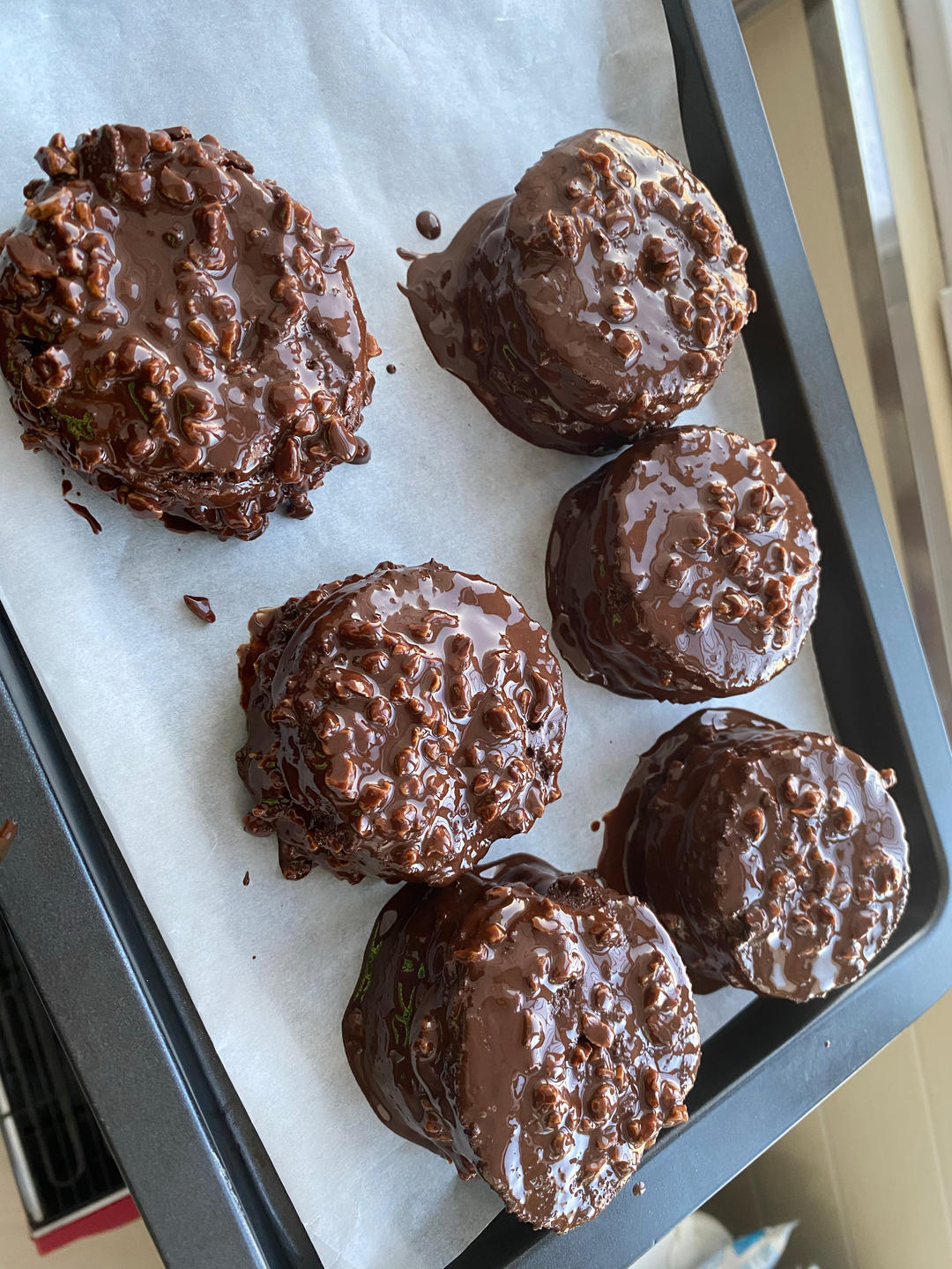 梦龙脆皮巧克力派