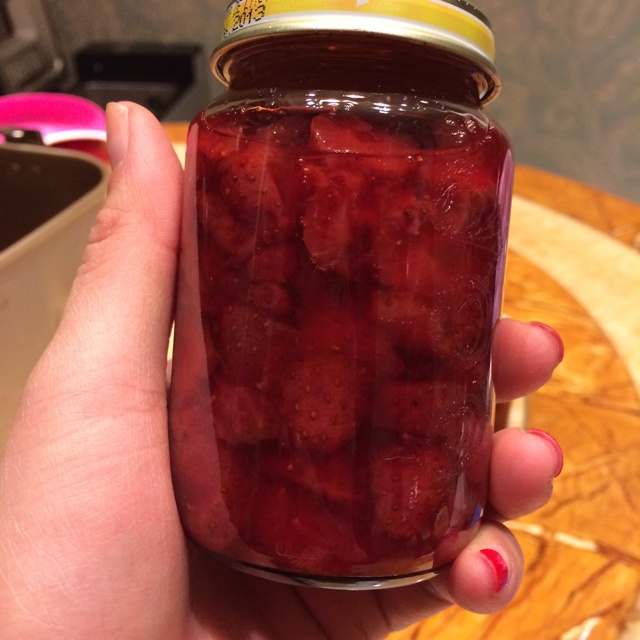 无添加新鲜草莓酱