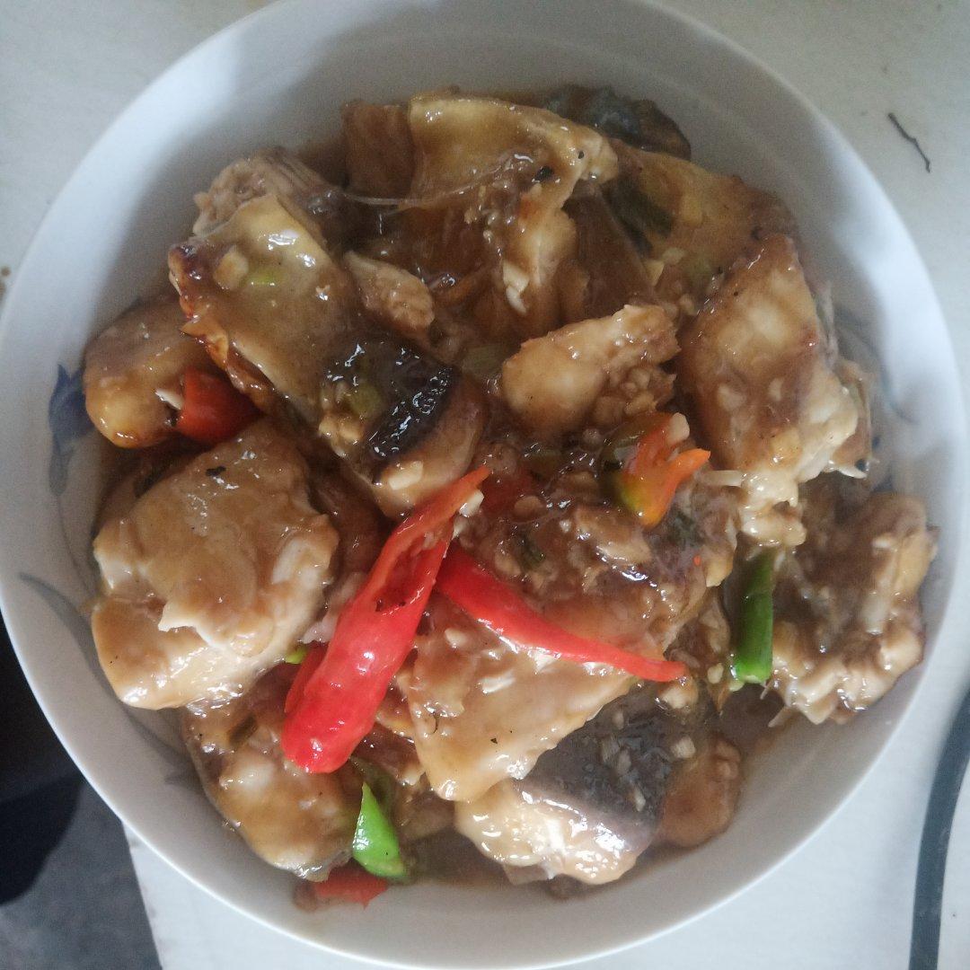 红烧鱼块