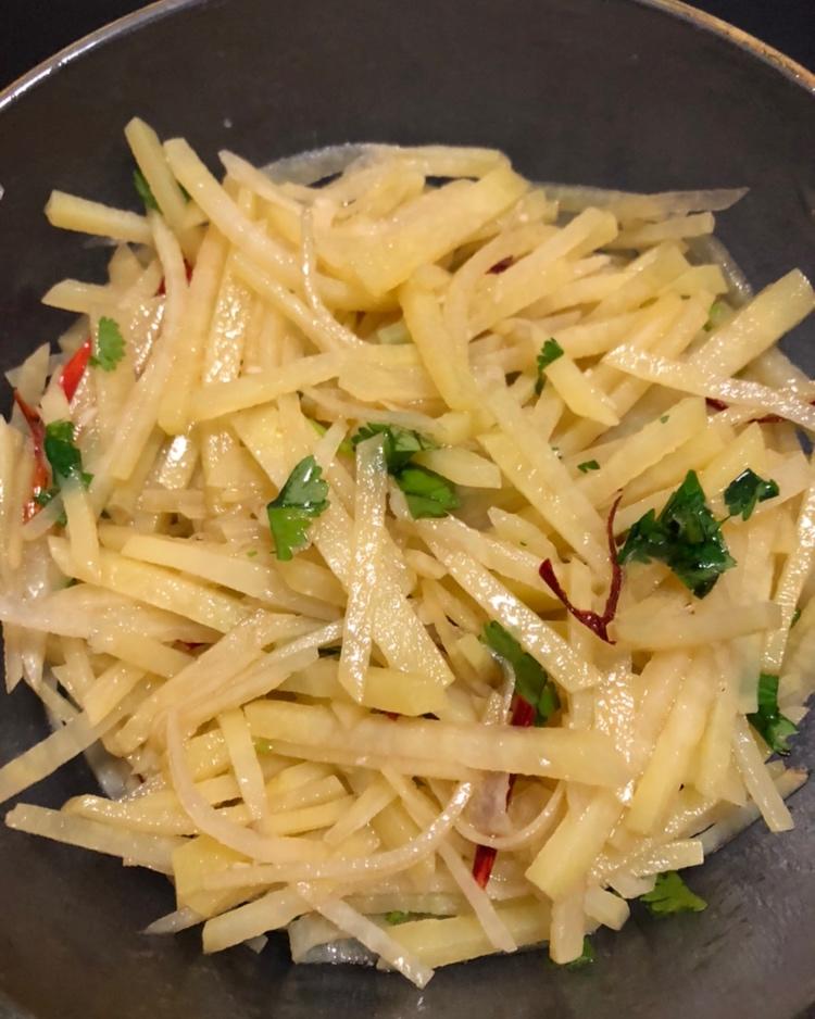炝土豆丝