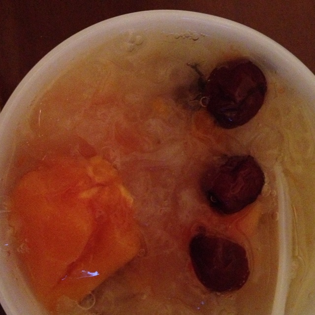 红枣木瓜银耳汤