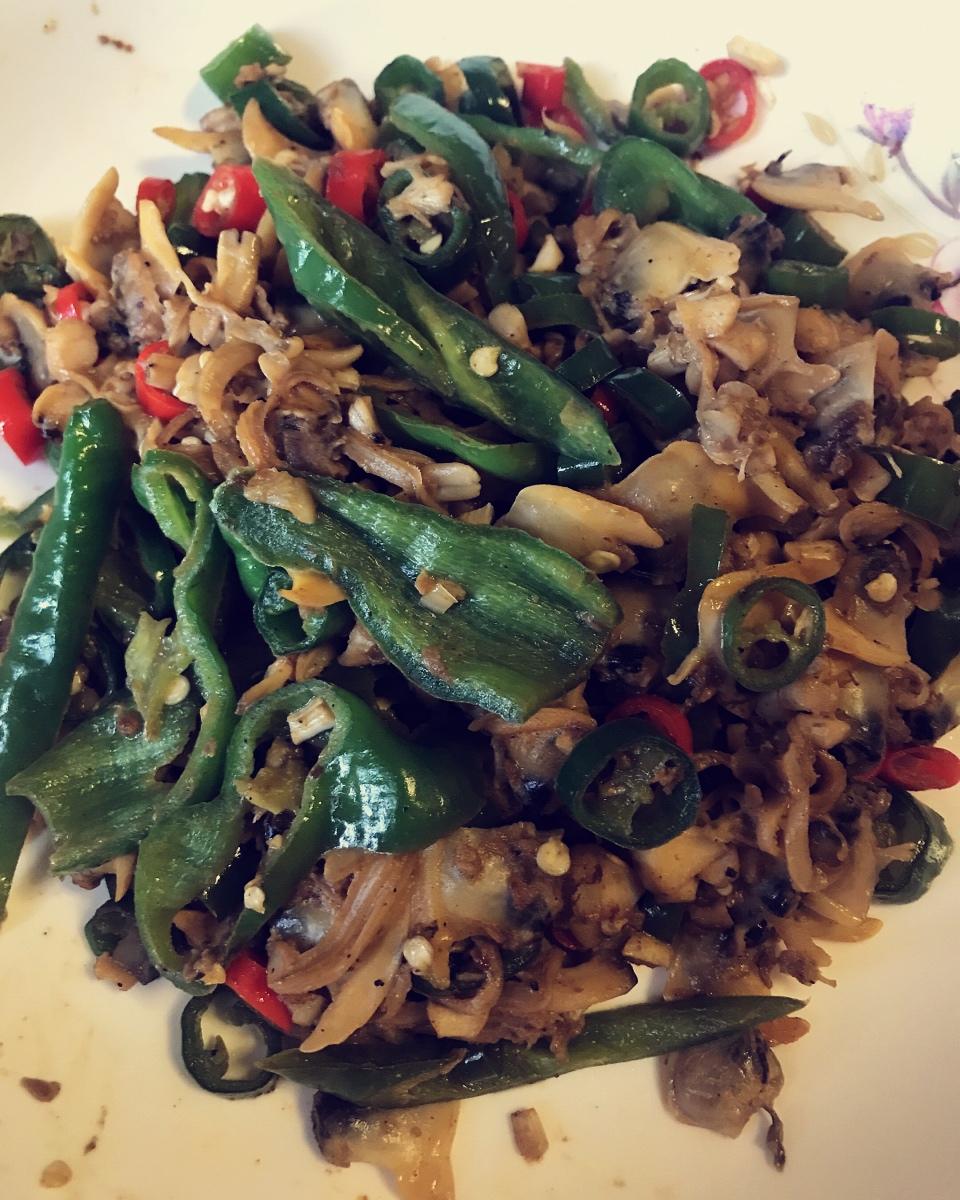 辣椒炒花甲肉