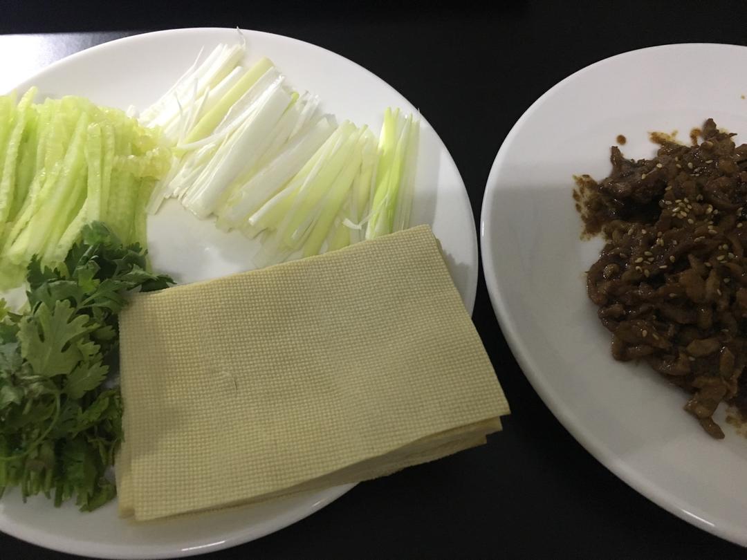 京酱肉丝