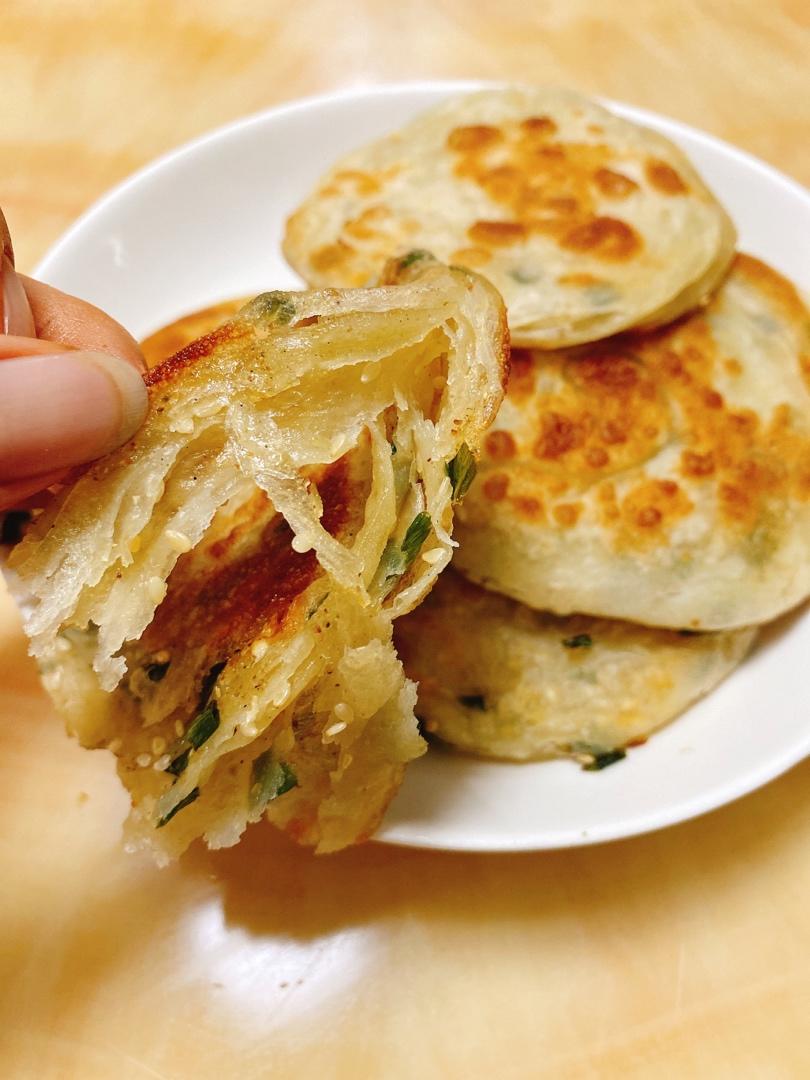 葱油饼（附外酥里嫩的技巧）