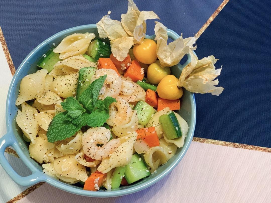 鲜虾时蔬通心粉