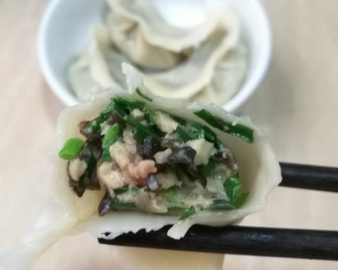 韭菜木耳猪肉饺子馅的做法