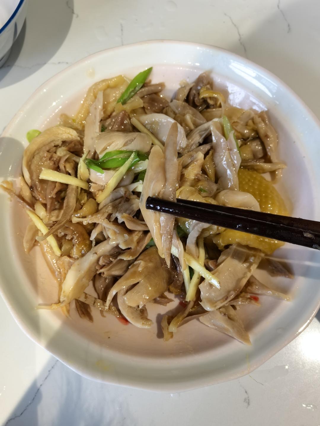 嫩滑葱油鸡腿