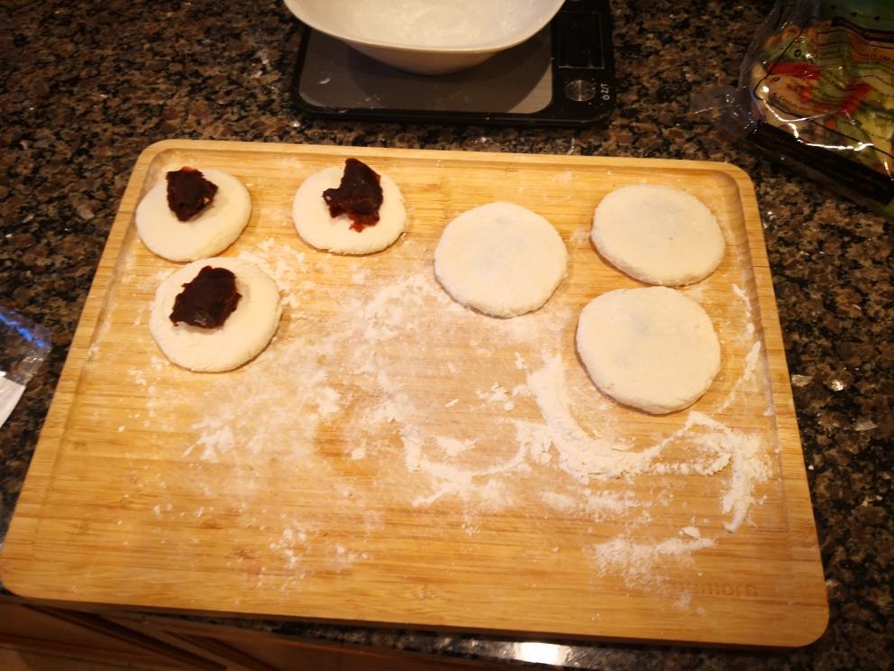 ㊙️东北糯米豆沙粘火勺 烫面法饼超级软 附虎口收拢法整形视频