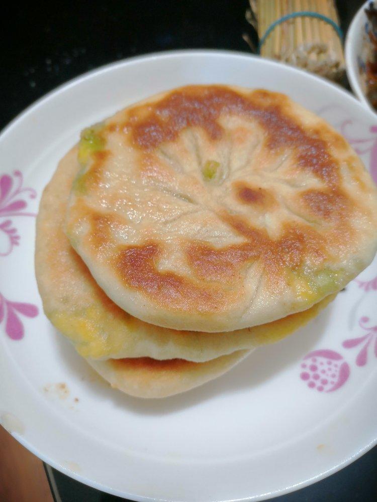 韭菜鸡蛋馅饼