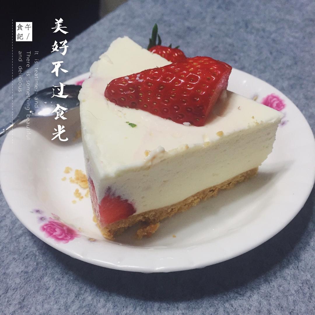 奥利奥草莓酸奶慕斯蛋糕（6寸）