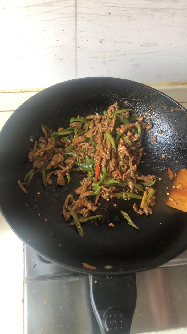 巨下饭的青椒炒肉丝