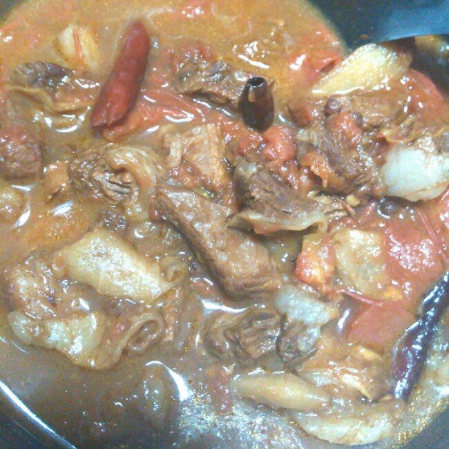 西红柿炖牛腩