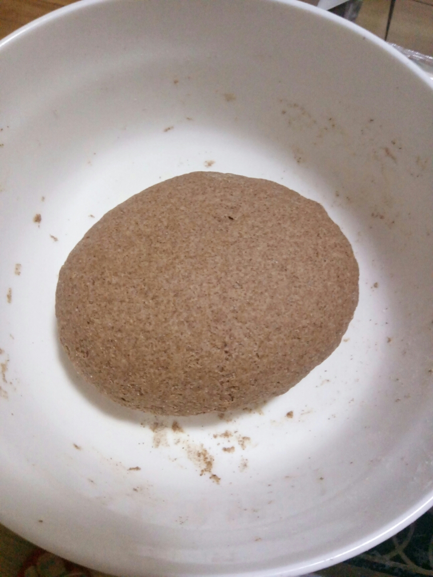 黑全麦粉馒头的做法 步骤2