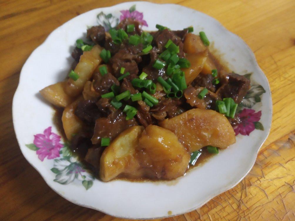 简单好味的和味牛腩(不放香料不会上火)