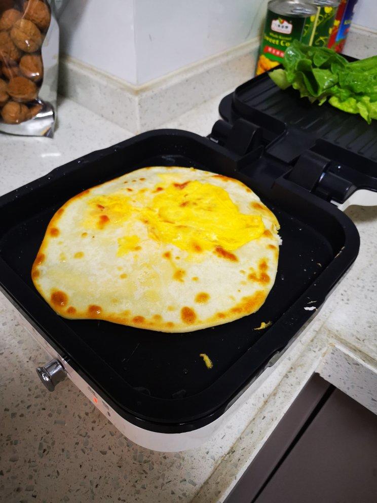 早餐摊的鸡蛋灌饼很好吃？不，我自己做的鸡蛋灌饼更好吃！