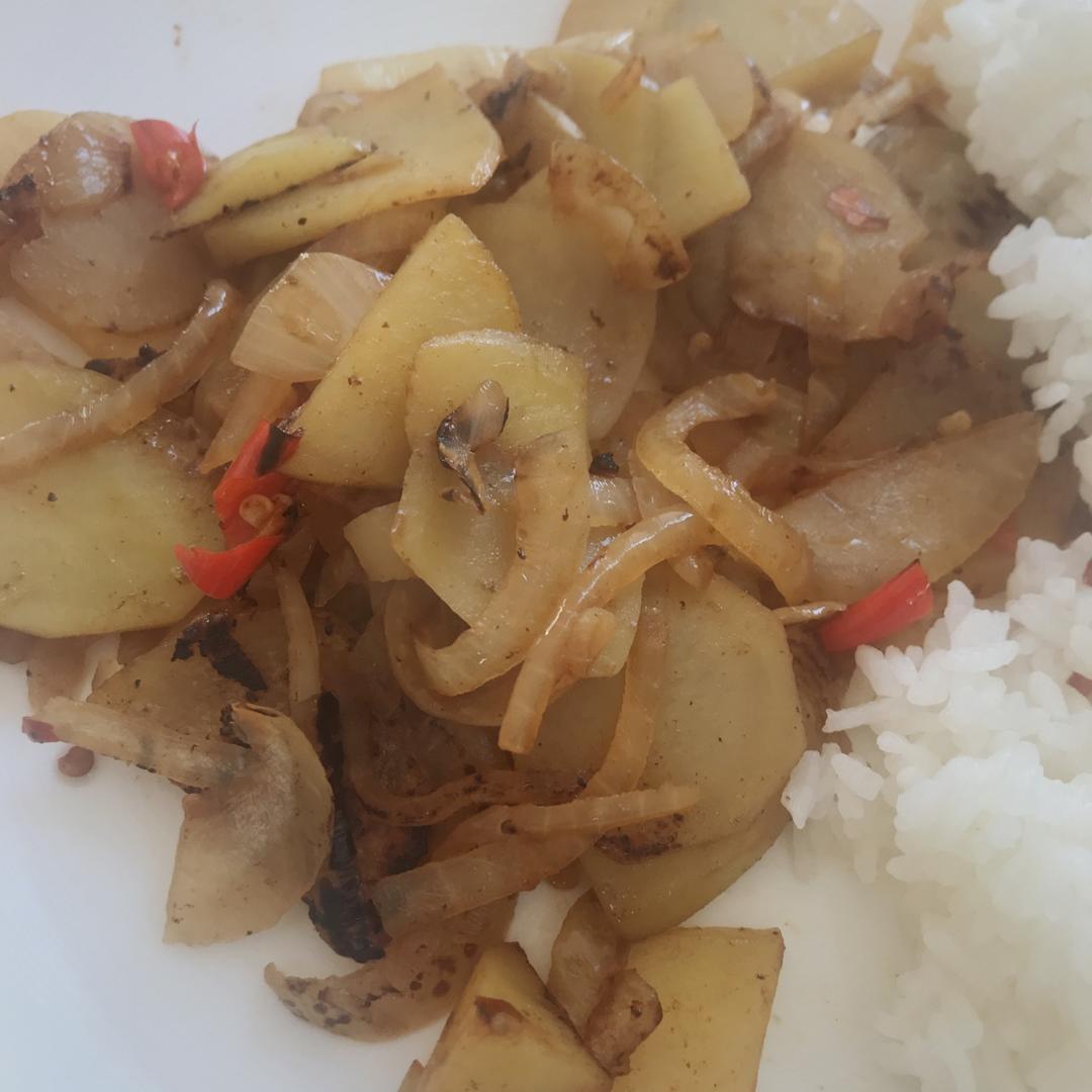 孜然洋葱土豆片