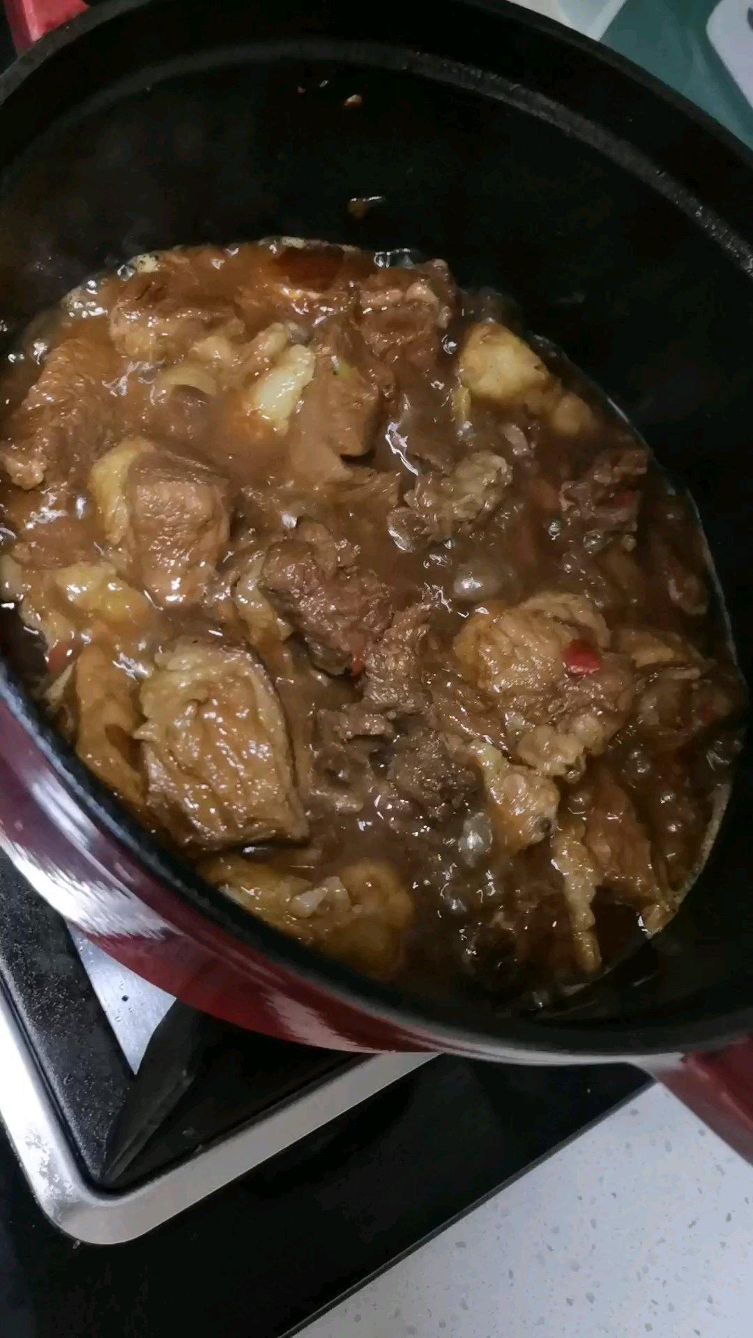 想吃正宗红焖羊肉，让起源地~新乡人告诉你😊➡️红焖羊🐏️肉的味！红焖羊🐑️肉的色！
